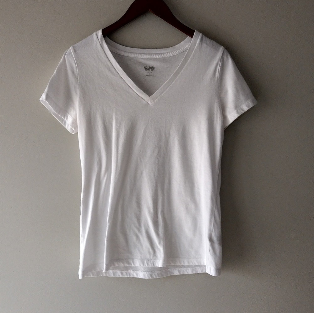Mossimo Large Plain White V Neck T Shirt